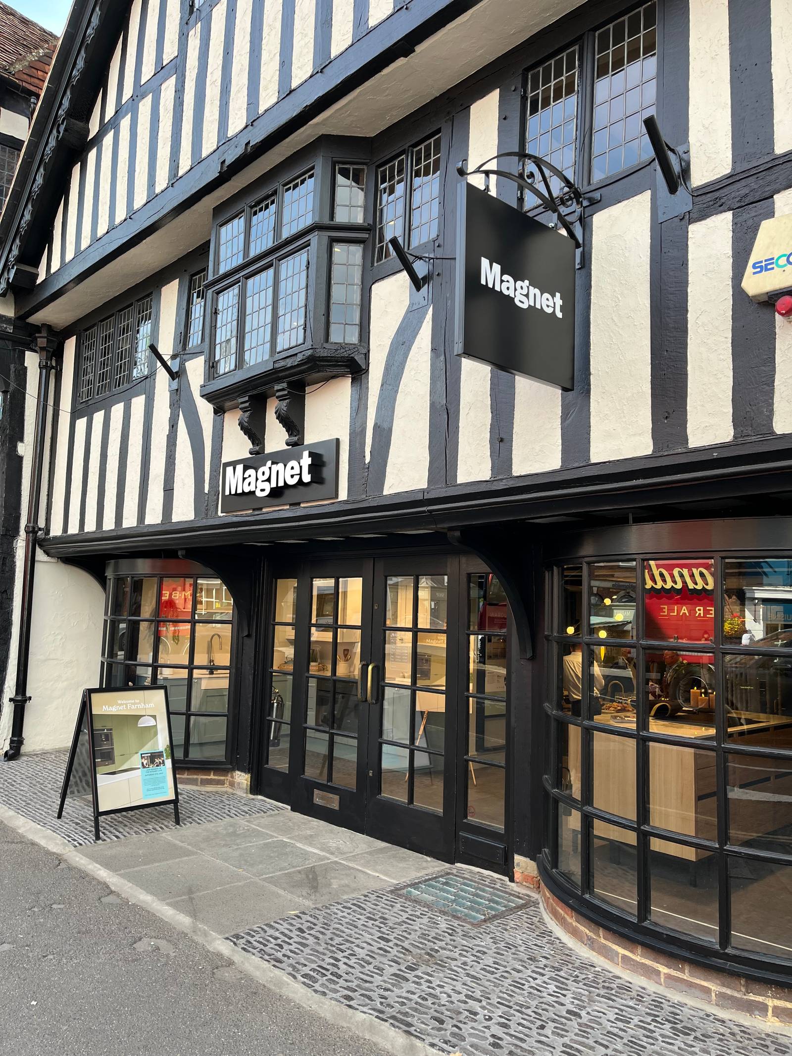Kitchen Showrooms Farnham