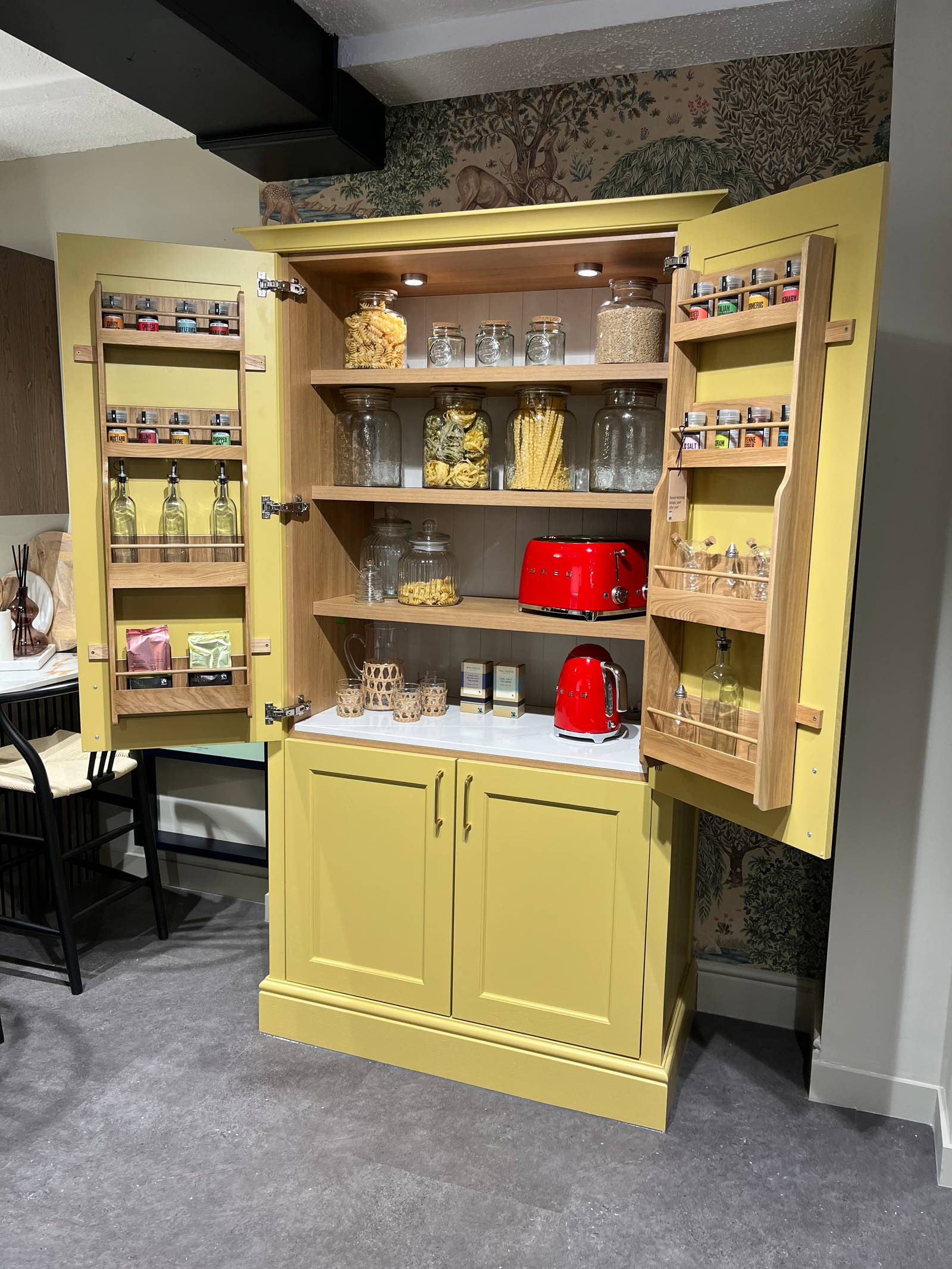Kitchen Showrooms Farnham