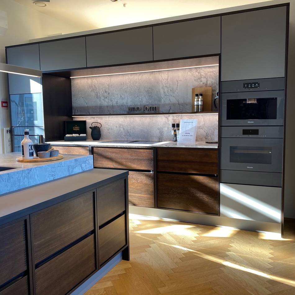 Udstillingskøkken - Copenhagen Røget Eg