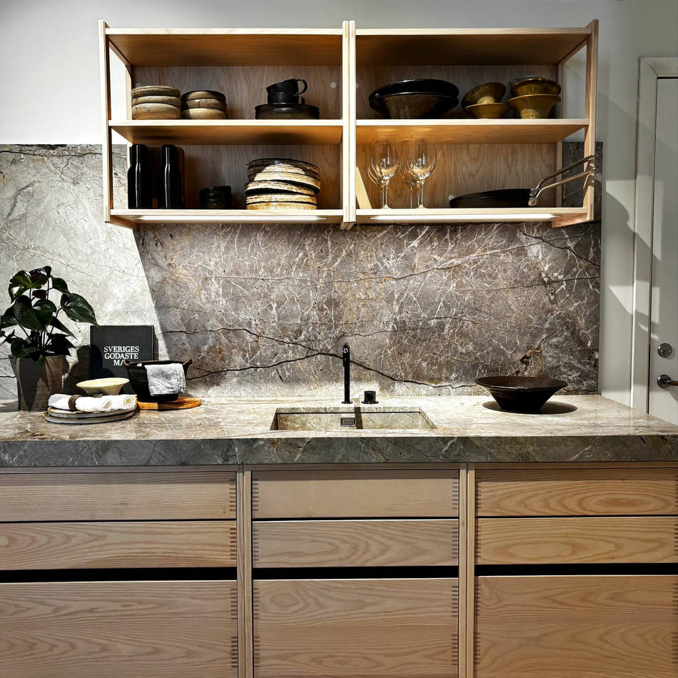 Copenhagen Vit Ask, Stenskivor & Fläkthäll