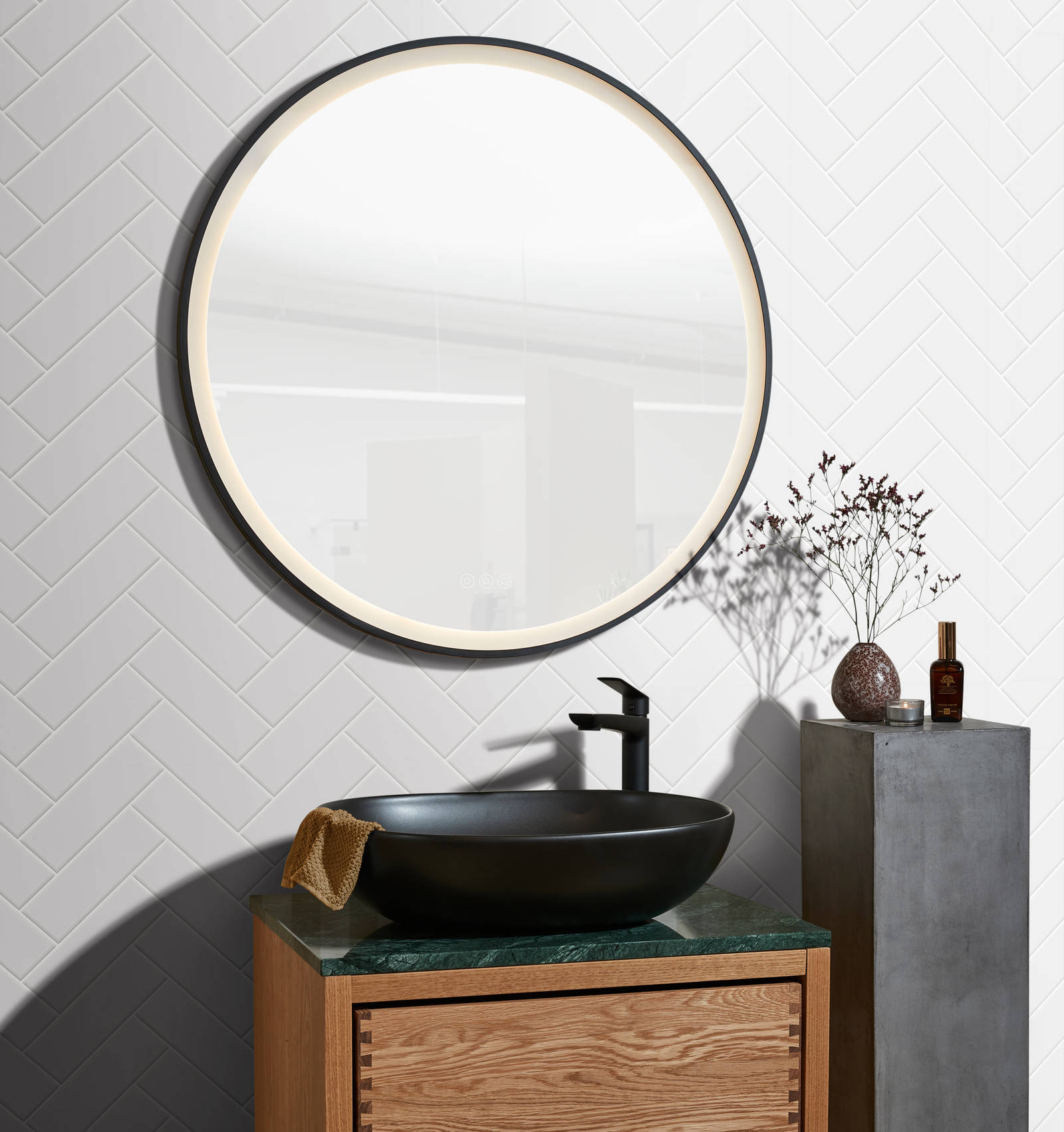 Cassøe badeværelse spejl bruser armatur