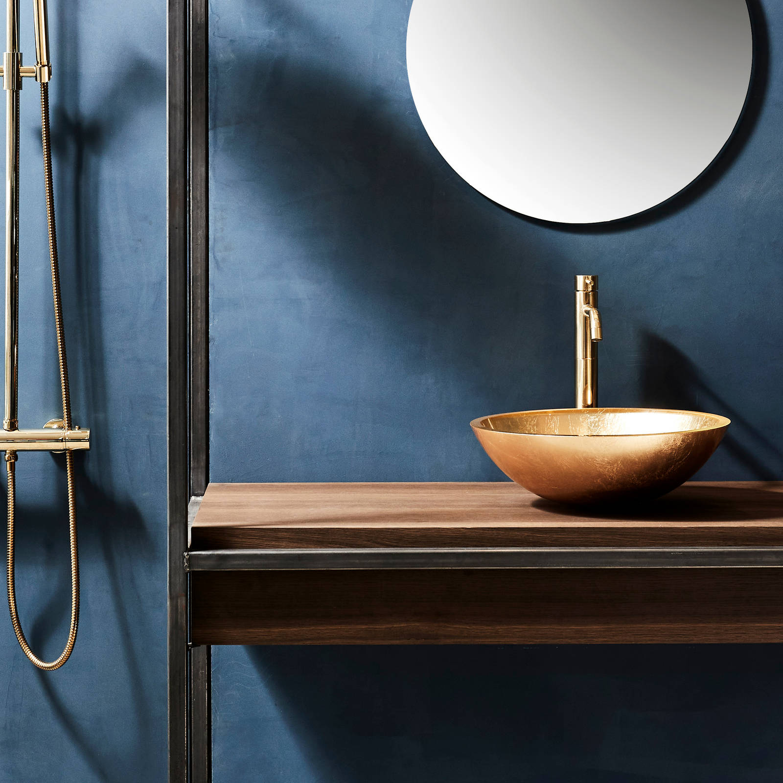 Cassøe badeværelse spejl bruser armatur