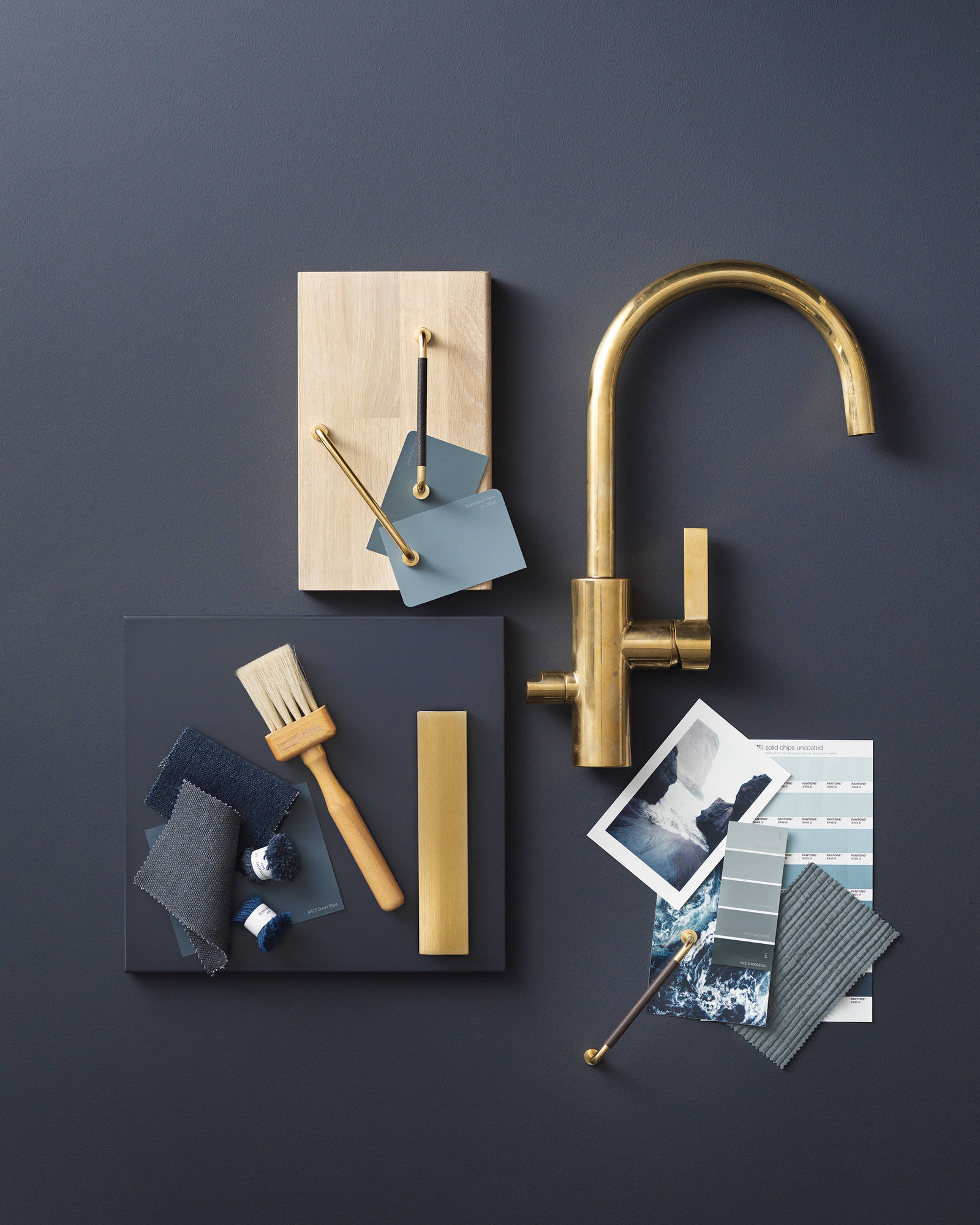 Moodboard med köksfärgen Hav