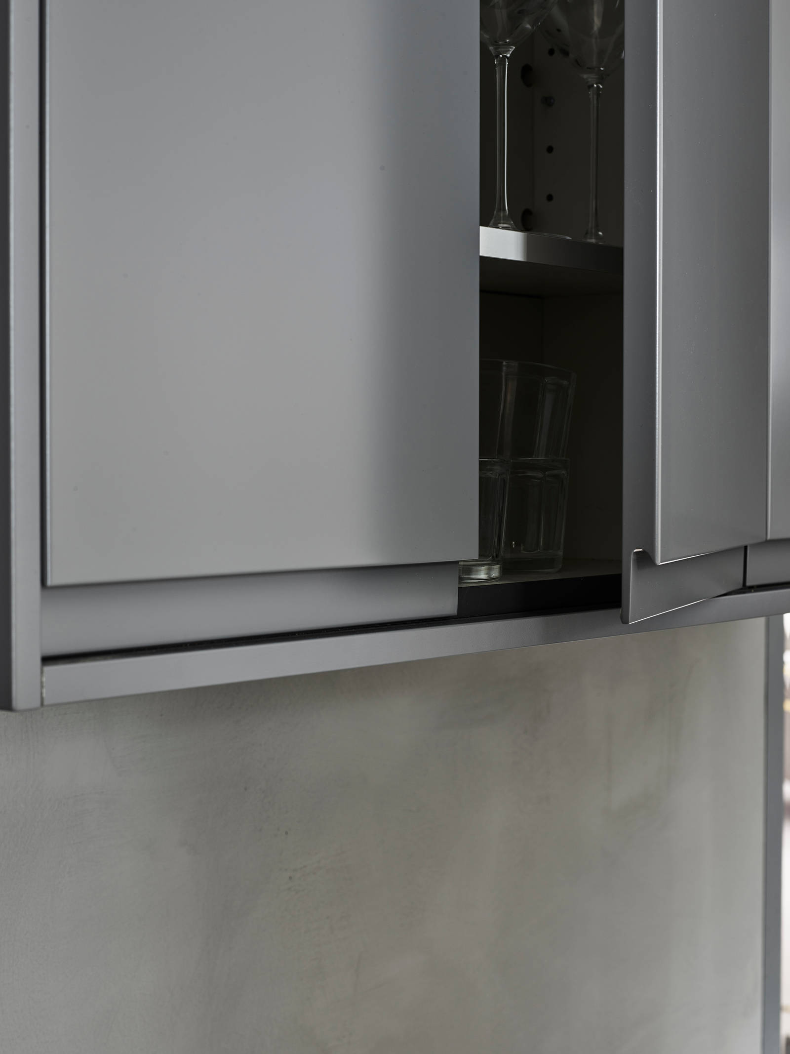 Marbodal Viken Åska - kökslucka med integrerat fräst grepp