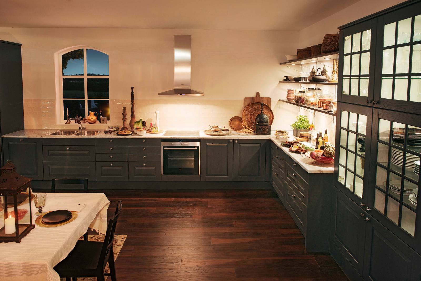 Lindö ek Granit - kök från Marbodal