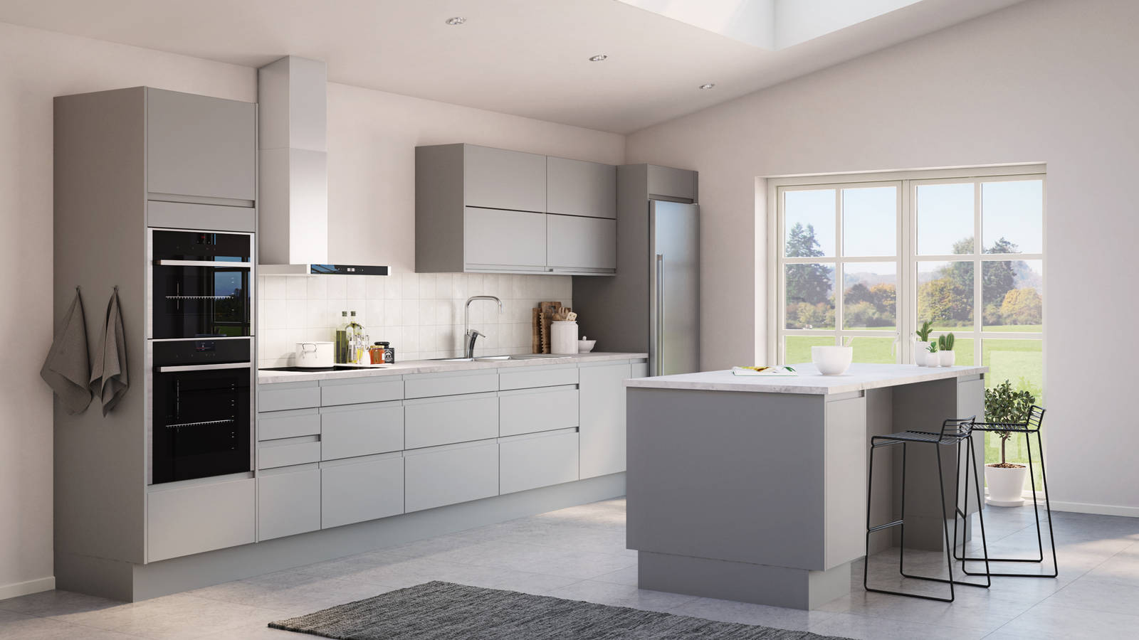 Herlig trendkjøkken med slette fronter og innfreste grep, som markerer modellens linjerene design. Horisont kjennetegnes av en klar og kjølig friskhet, noe som representerer ny nordisk design på sitt beste.