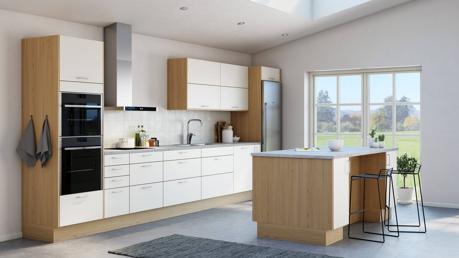 Modellen har slette fronter i sort supermatt høytrykkslaminat med fasede kantlister i heltre eik.