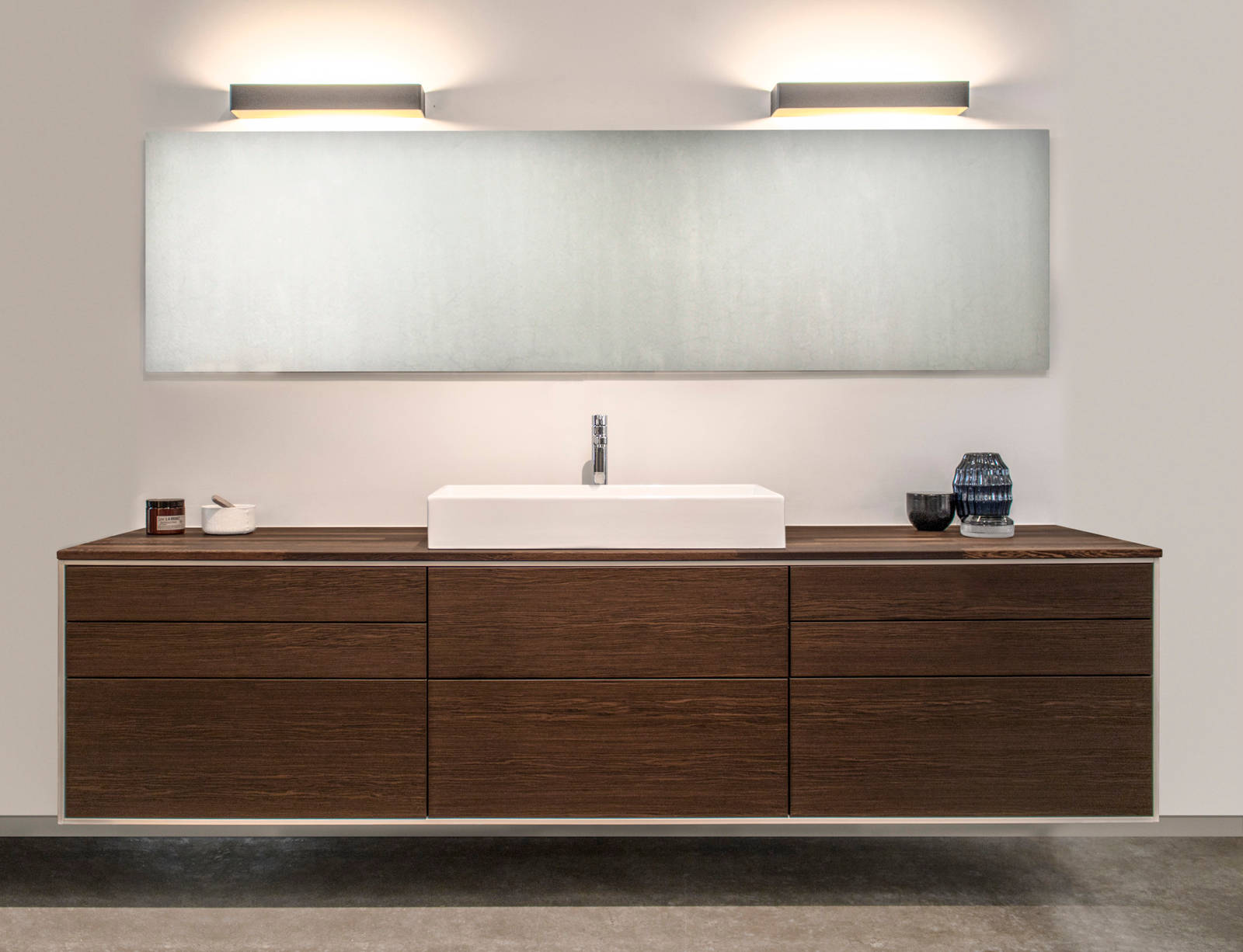 Athena Bad dark nature træ