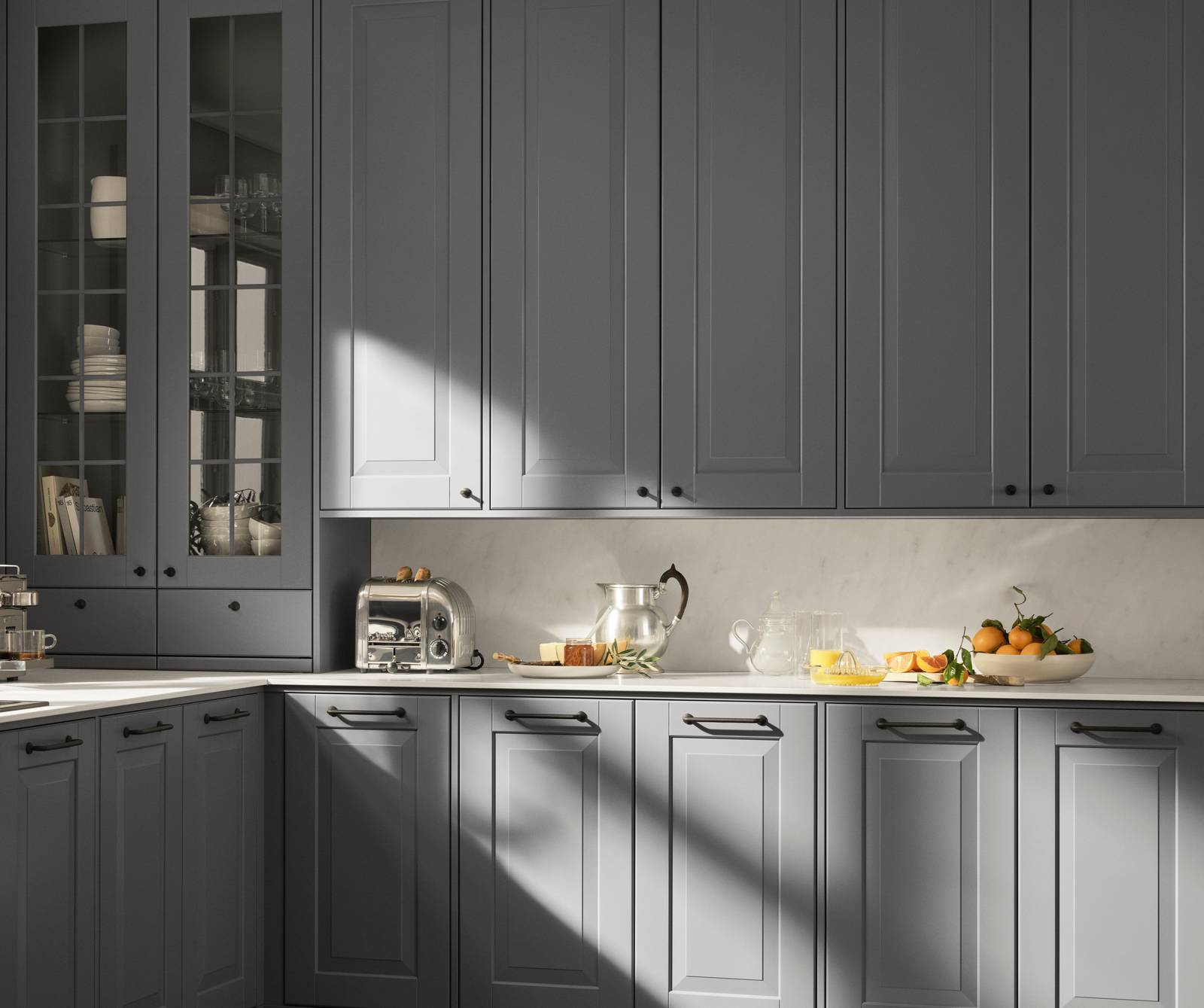 Lindö Åska i PLUS-utförande med platsbyggd känsla. Bänkstående vitrin skåp med lådor.