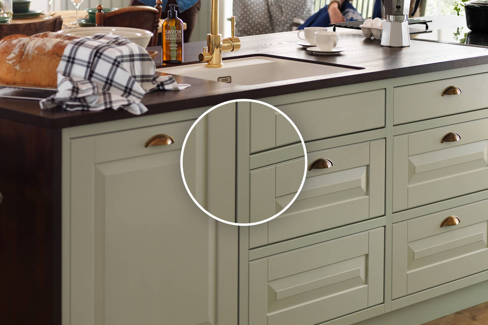 Lindö plus, ett kök med platsbyggd känsla