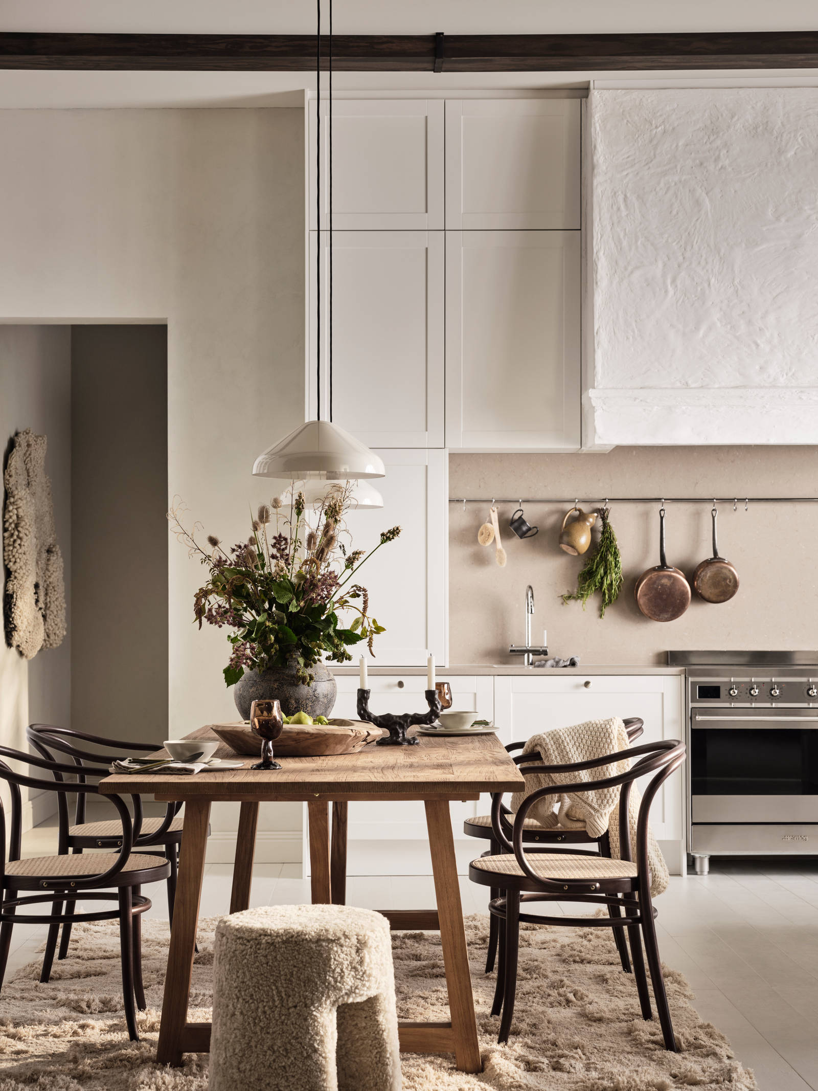 Marbodal - kökslucka Form Frost i vit köksfärg