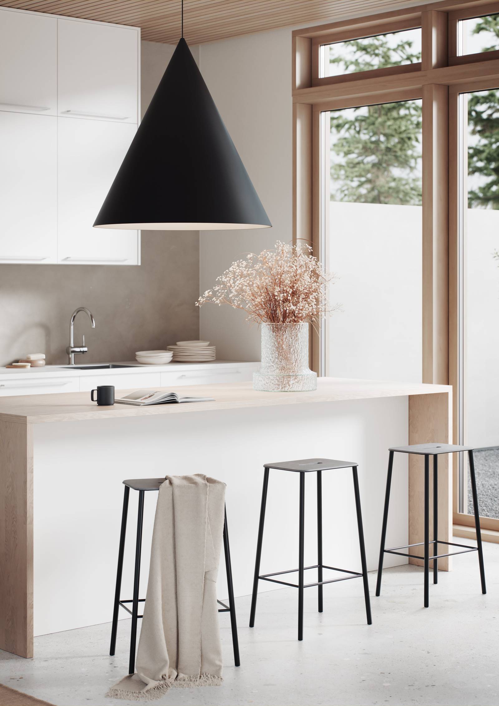 Svært prisgunstig hvit kjøkken med rengjørings-vennlige fronter med laminatbenkeplate eik, bardisk med sort metallstoler