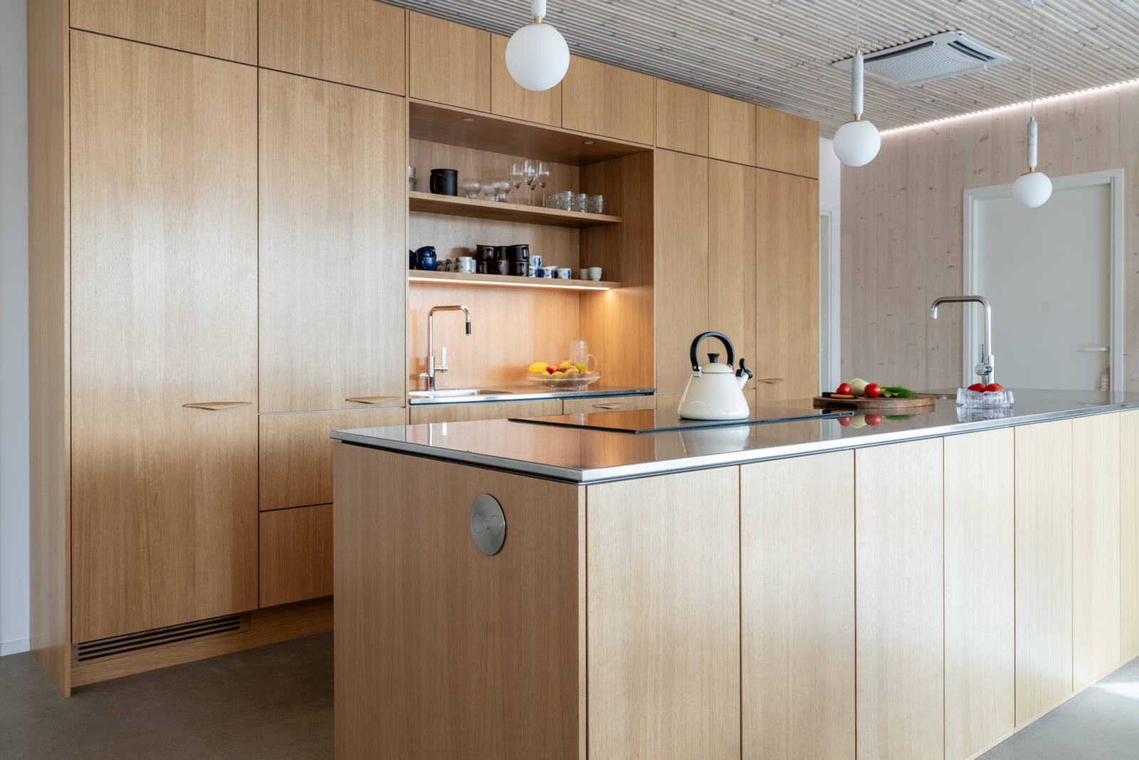 Aito luonnonväri tammi