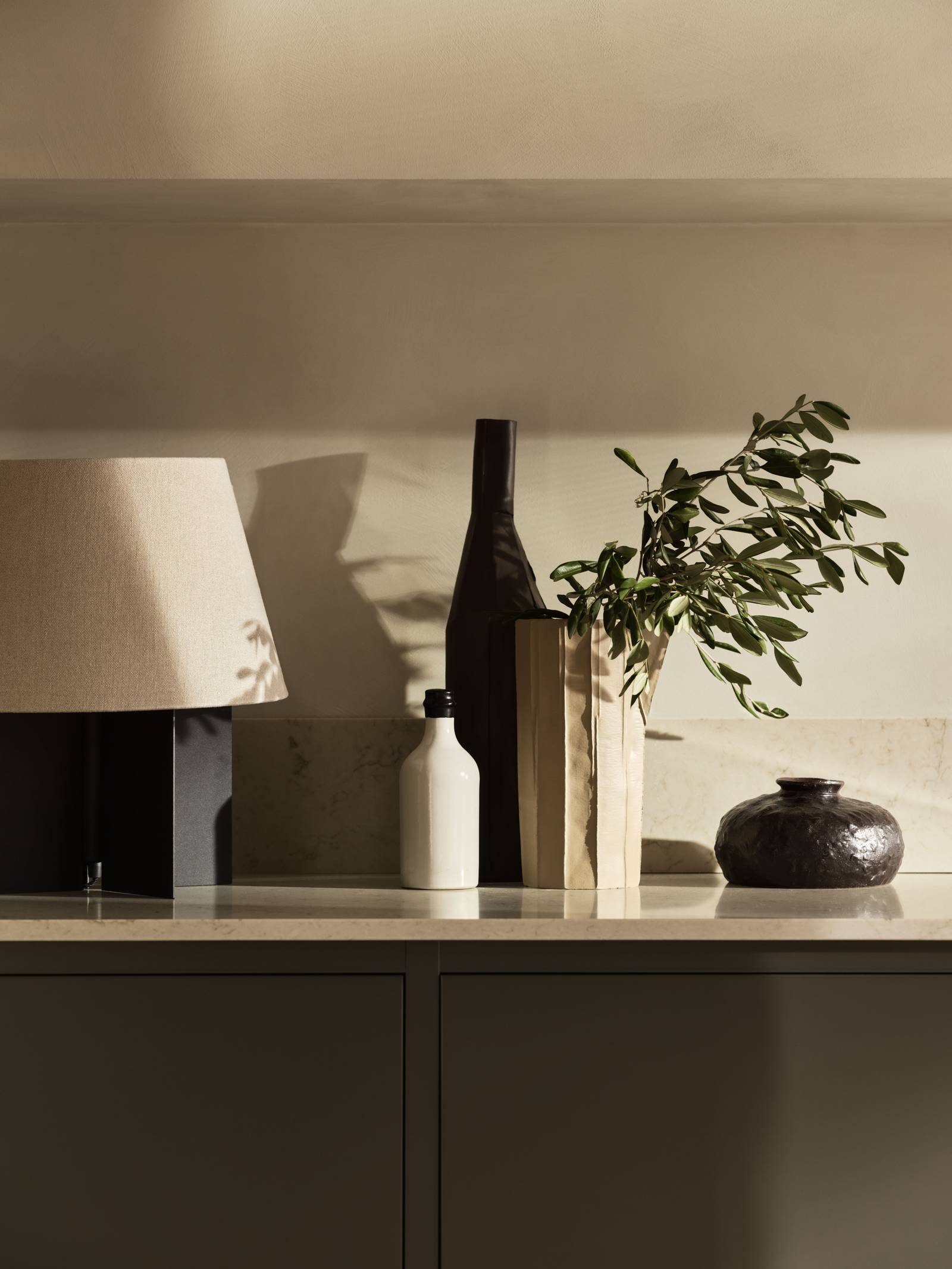 Varm minimalisme closeup af dekorationer