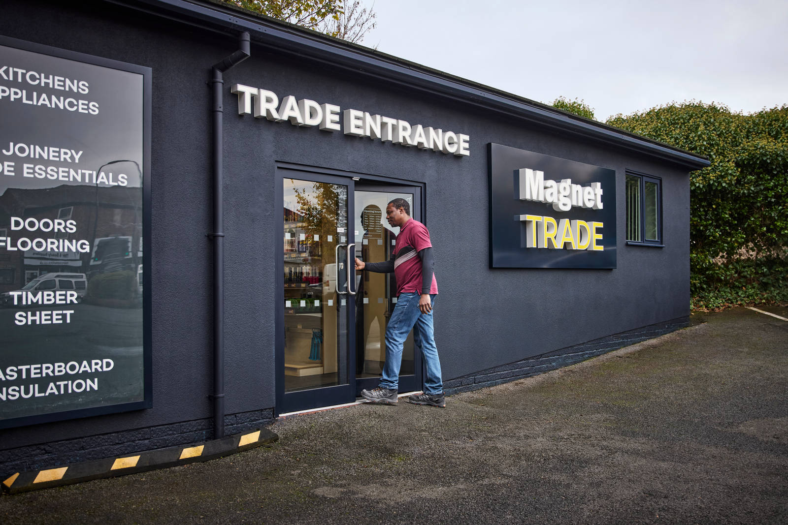 Trade customer entering a Magnet Trade store