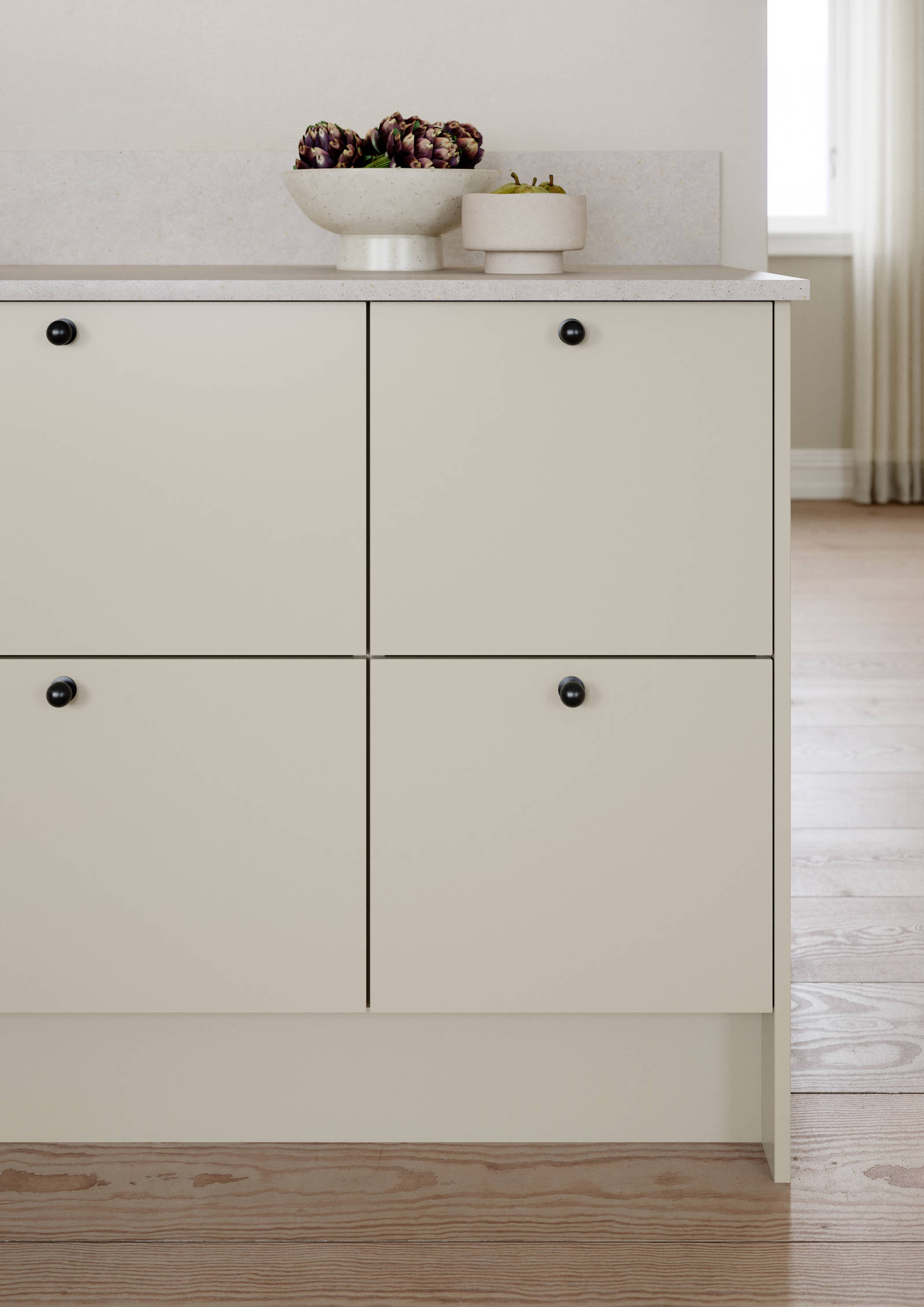 Vidde har et tidløst og minimalistisk design. Modellens enkel og rene formspråk gjør den velegnet for høye skapløsninger som gir god plassutnyttelse.