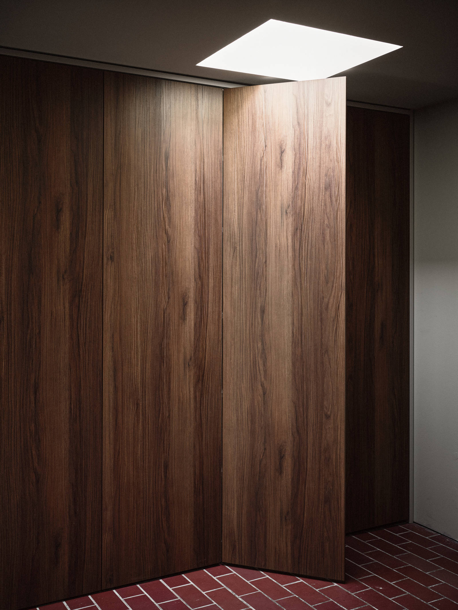 Garderober från Marbodal i ett hemma hos-reportage hos inredningsdesignern Marie Olsson Nylander.