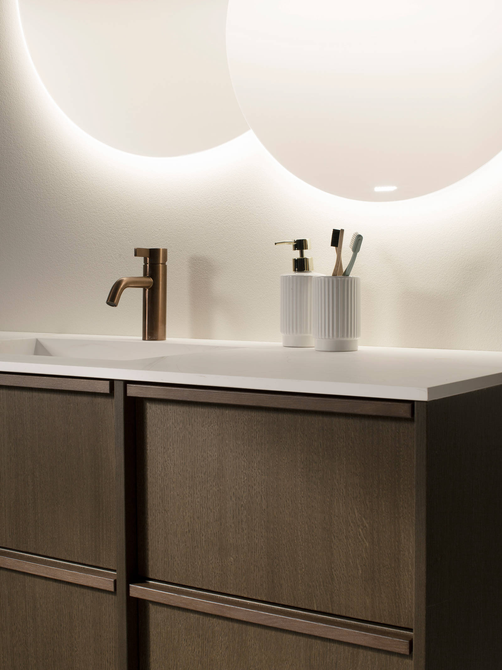 Forever Oak badeværelse