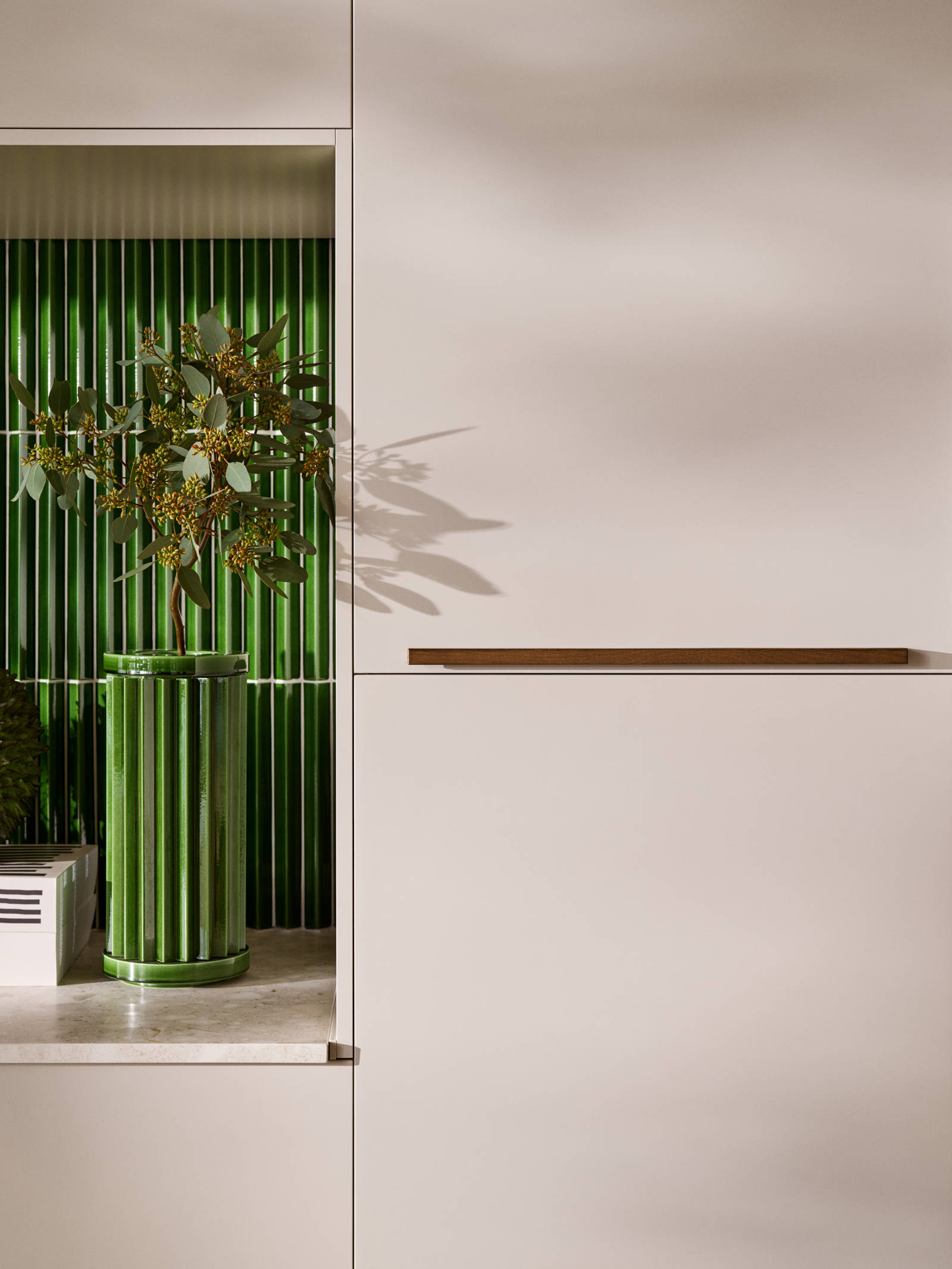 Maalattu sileä ovi Hiekka