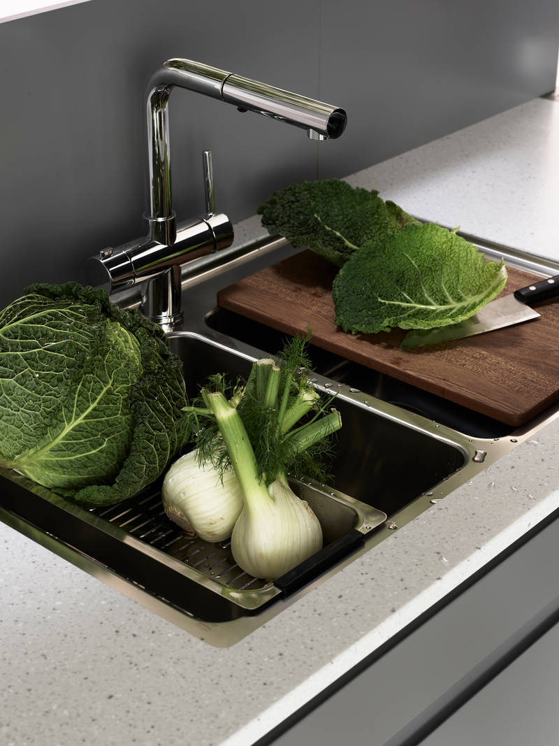 Marbodal - bänkskiva Corestone Etna ljus, diskho Intra, blandare Grohe Minta