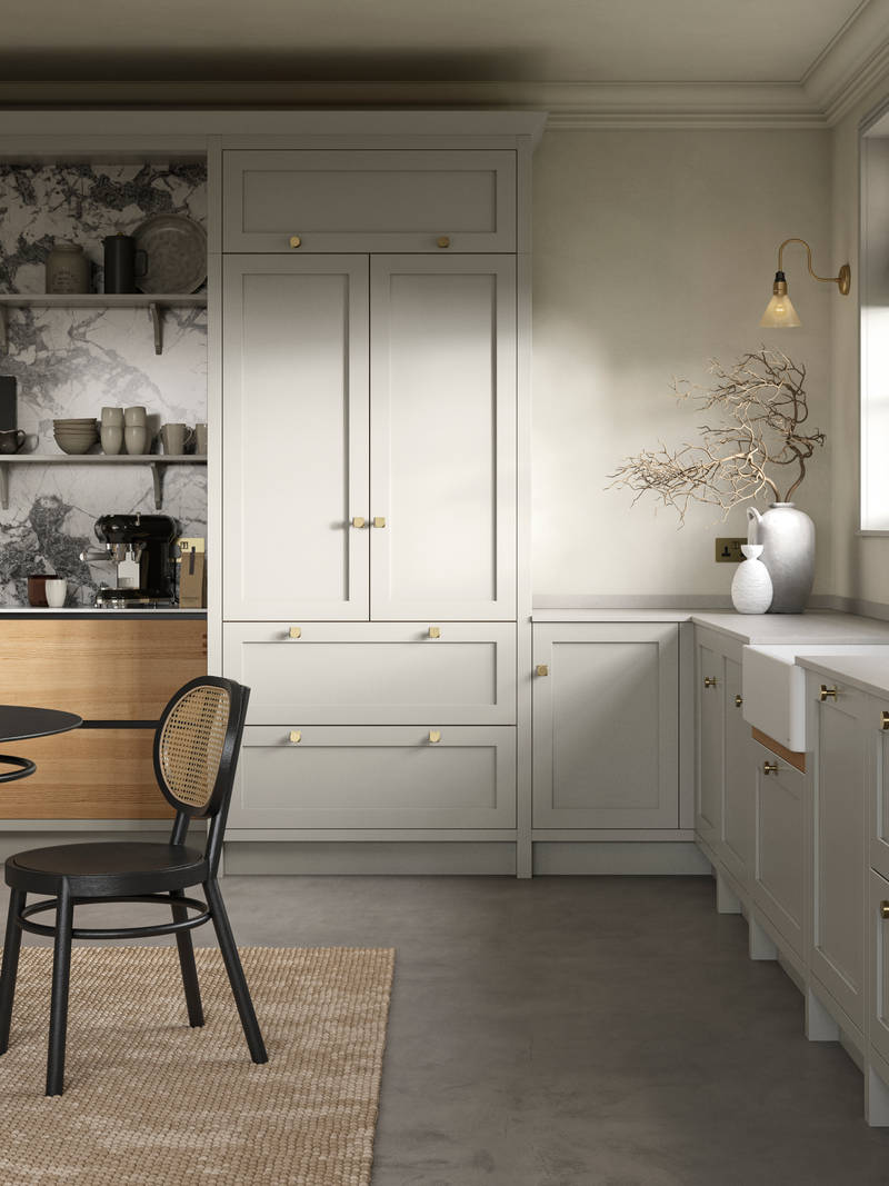A neutral Shaker kitchen with Pebble and Nordic Craft cabinetry.