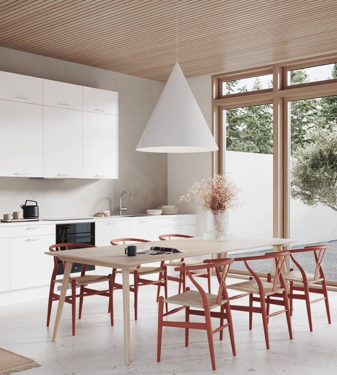 Moderne kjøkkenmodell med slette og slitesterke melaminbelagte fronter i liggende trestruktur, spisebord i lys tre og røde stoler