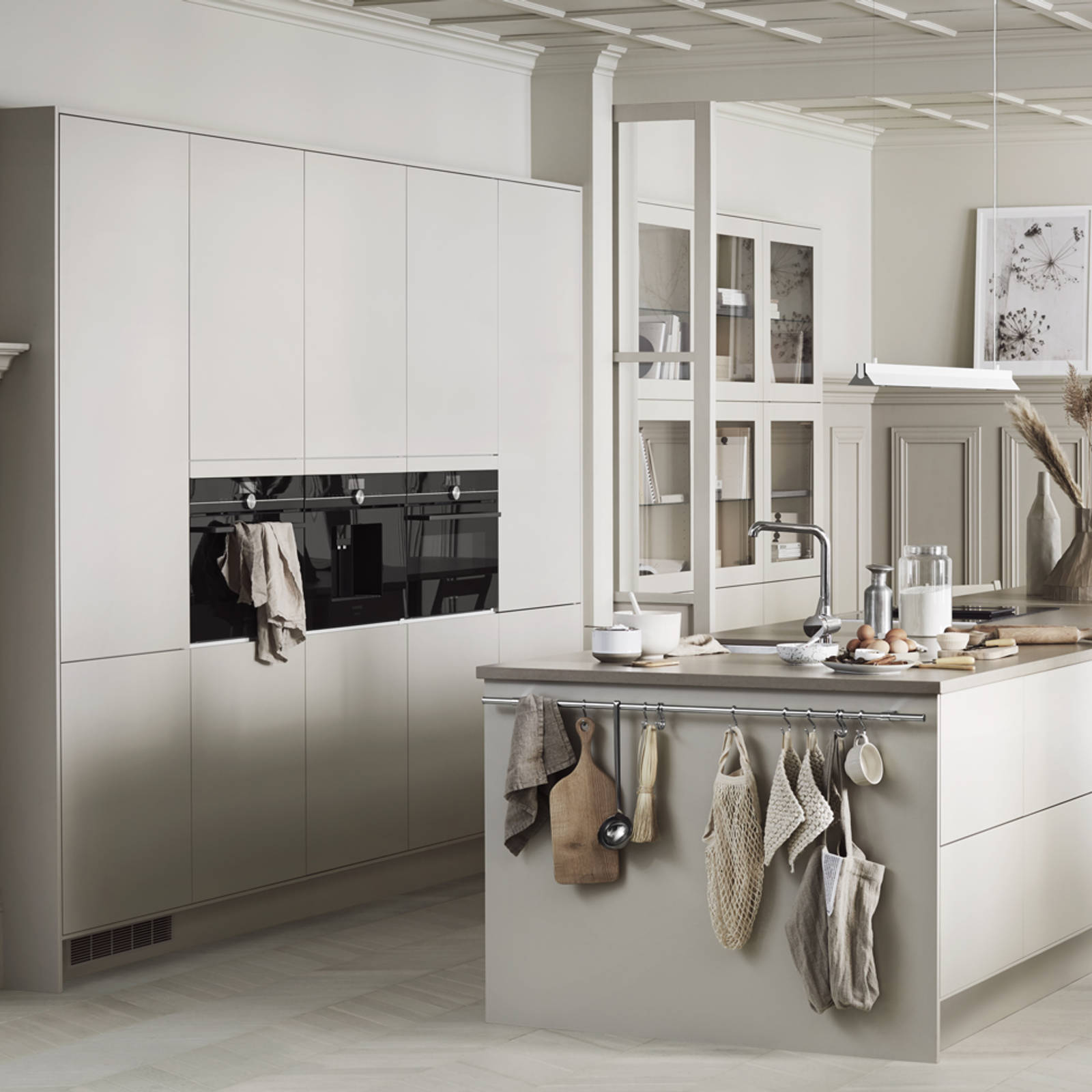 Denne modellen har et stort designregister. Med sine slette MDF-fronter i hele 15 forskjellige malte farger – pluss mulighet for fargetilpasset forkant på skrogene – gir Line deg absolutt alle muligheter.