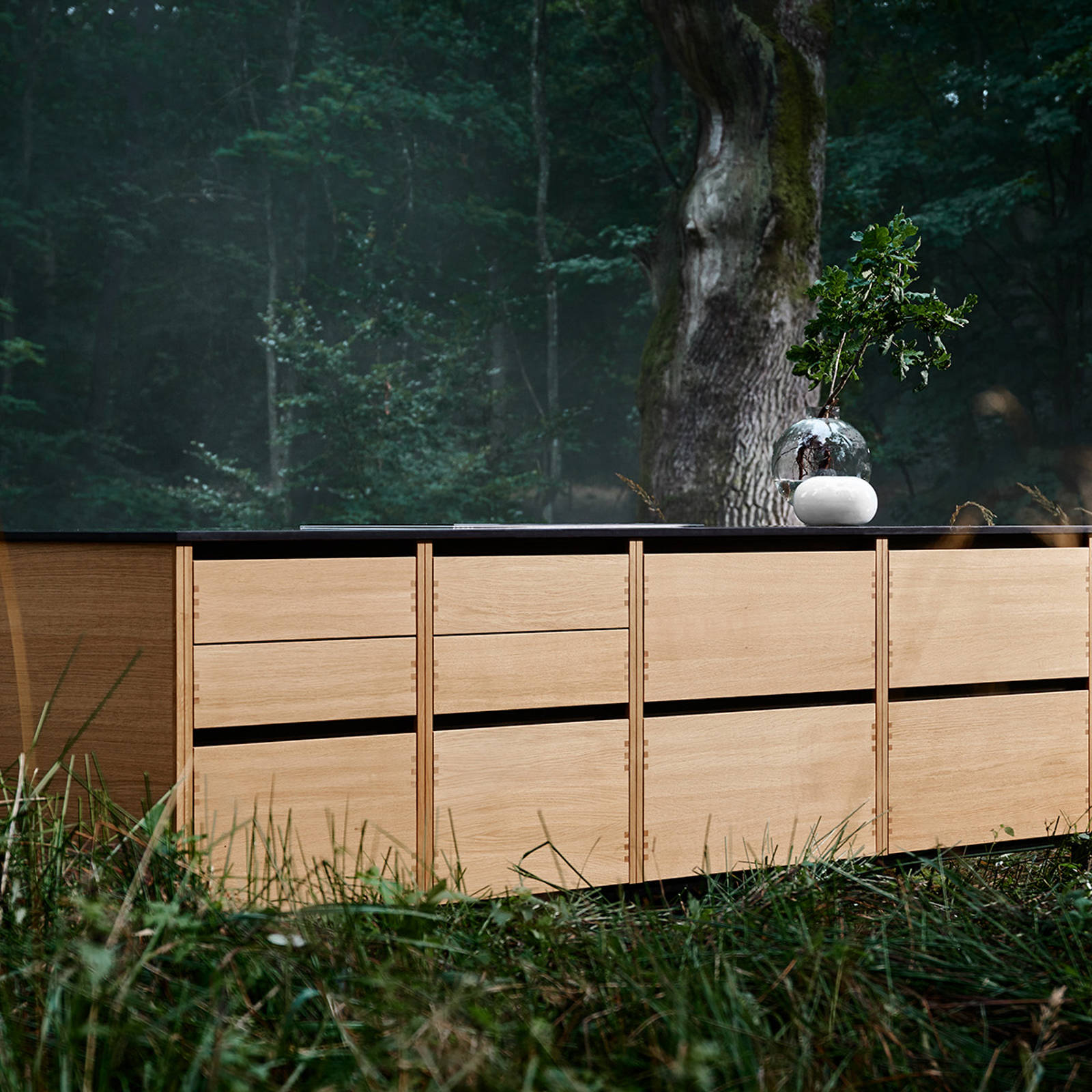 Glød køkkenø massiv eg fingertappet