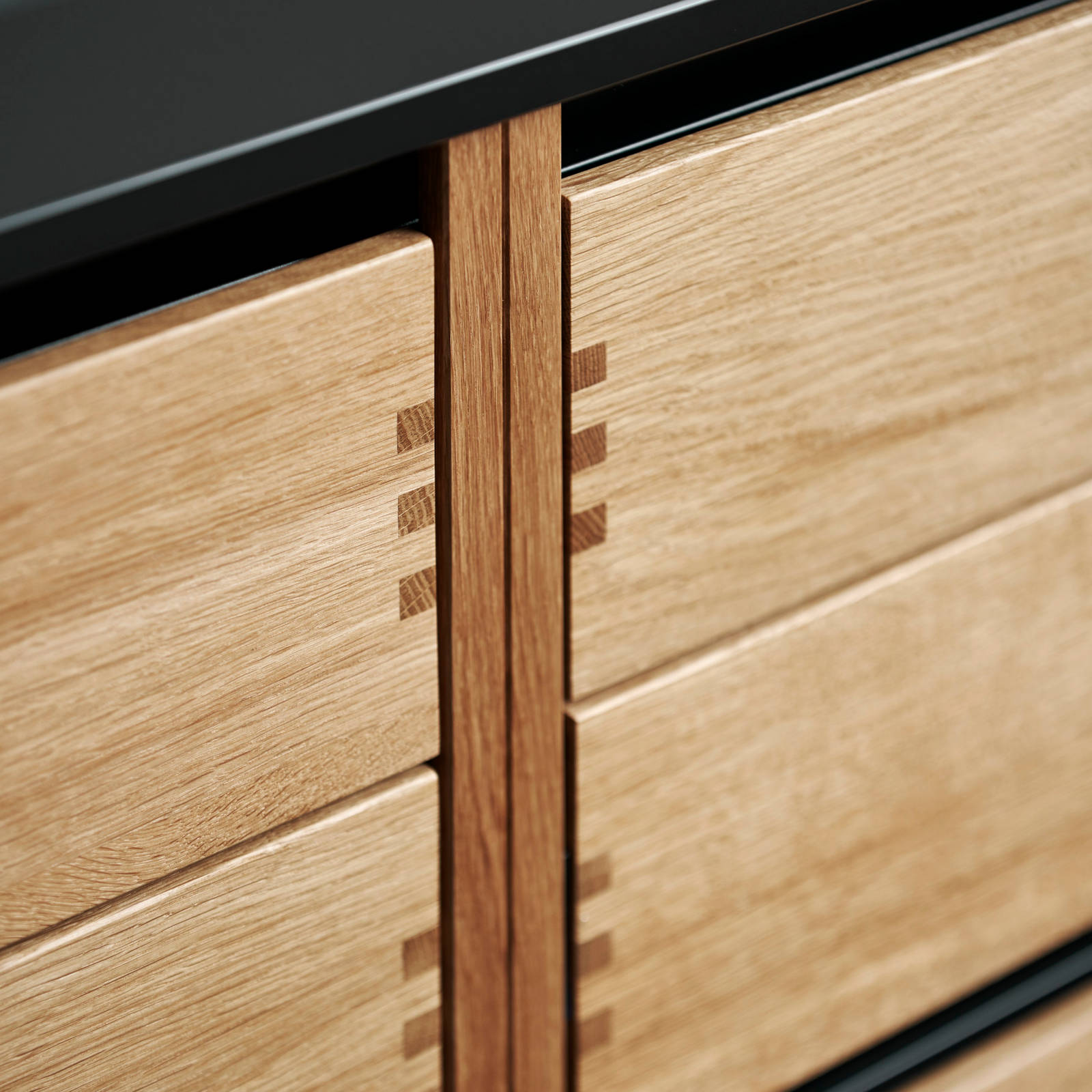 Glød fingertappet massiv eg træskuffer