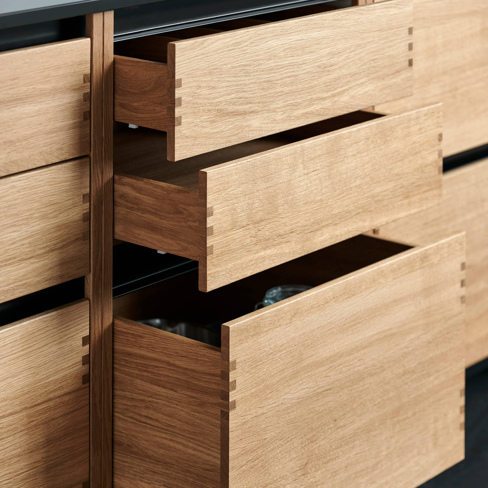 Glød fingertappet massiv eg træskuffer