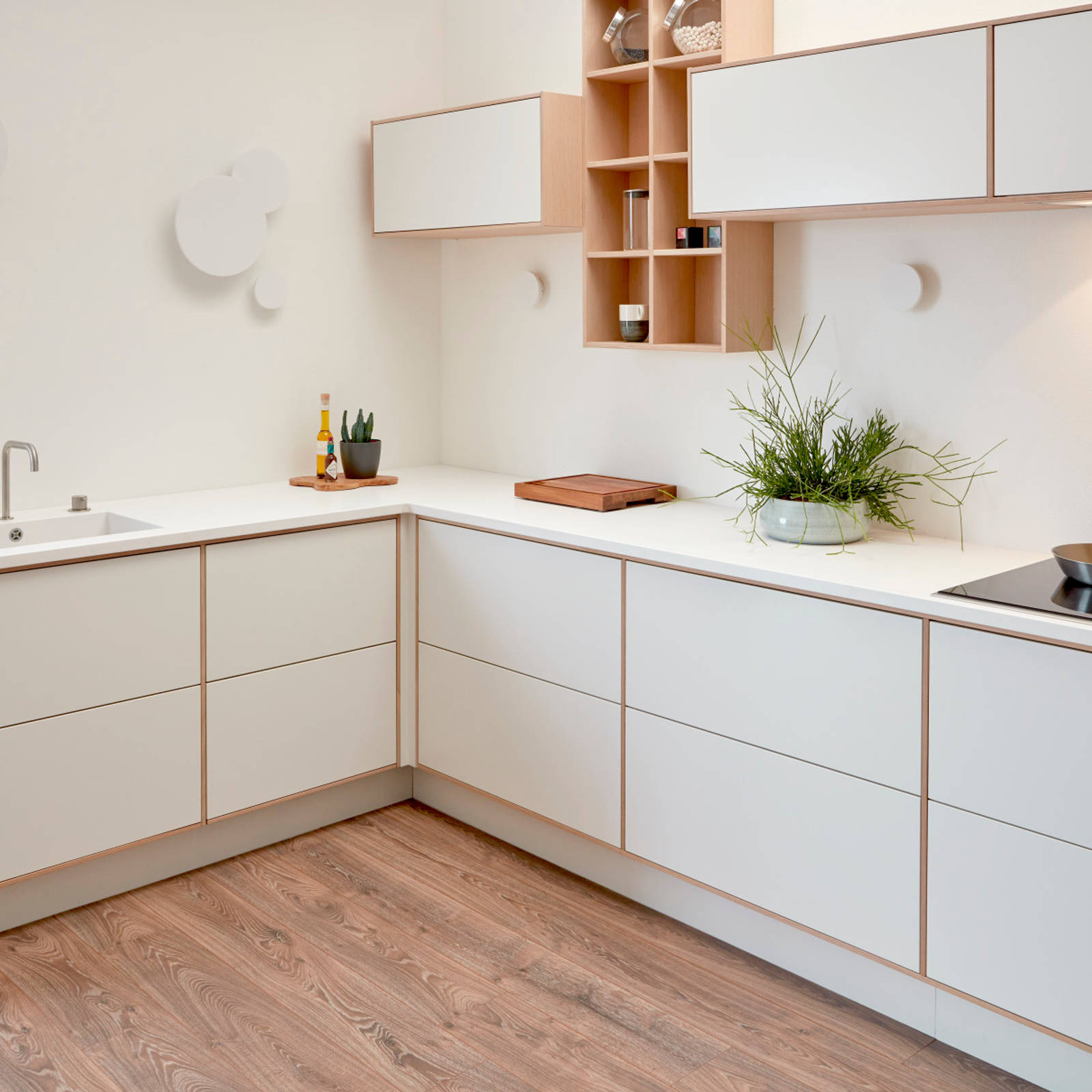 Inframe titanhvid køkken kompaktlaminat bordplade