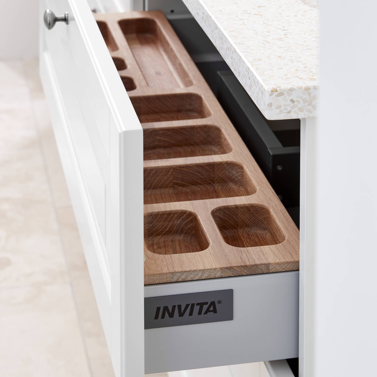 Nordic hvid bad skuffe