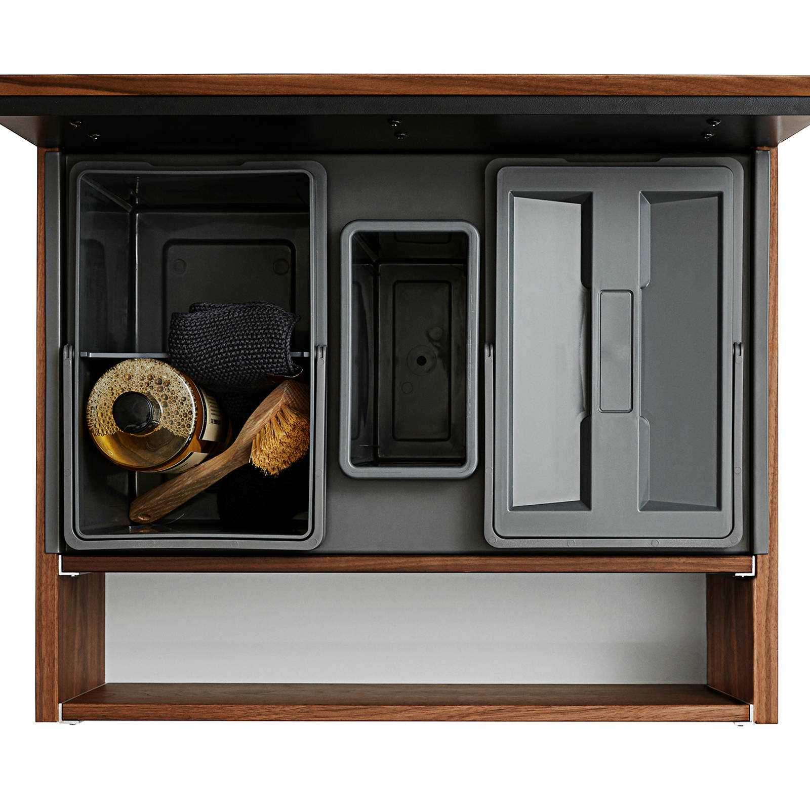 Affaldssystem med to store affaldsspande og en lille spand til 60 cm vaskeskab