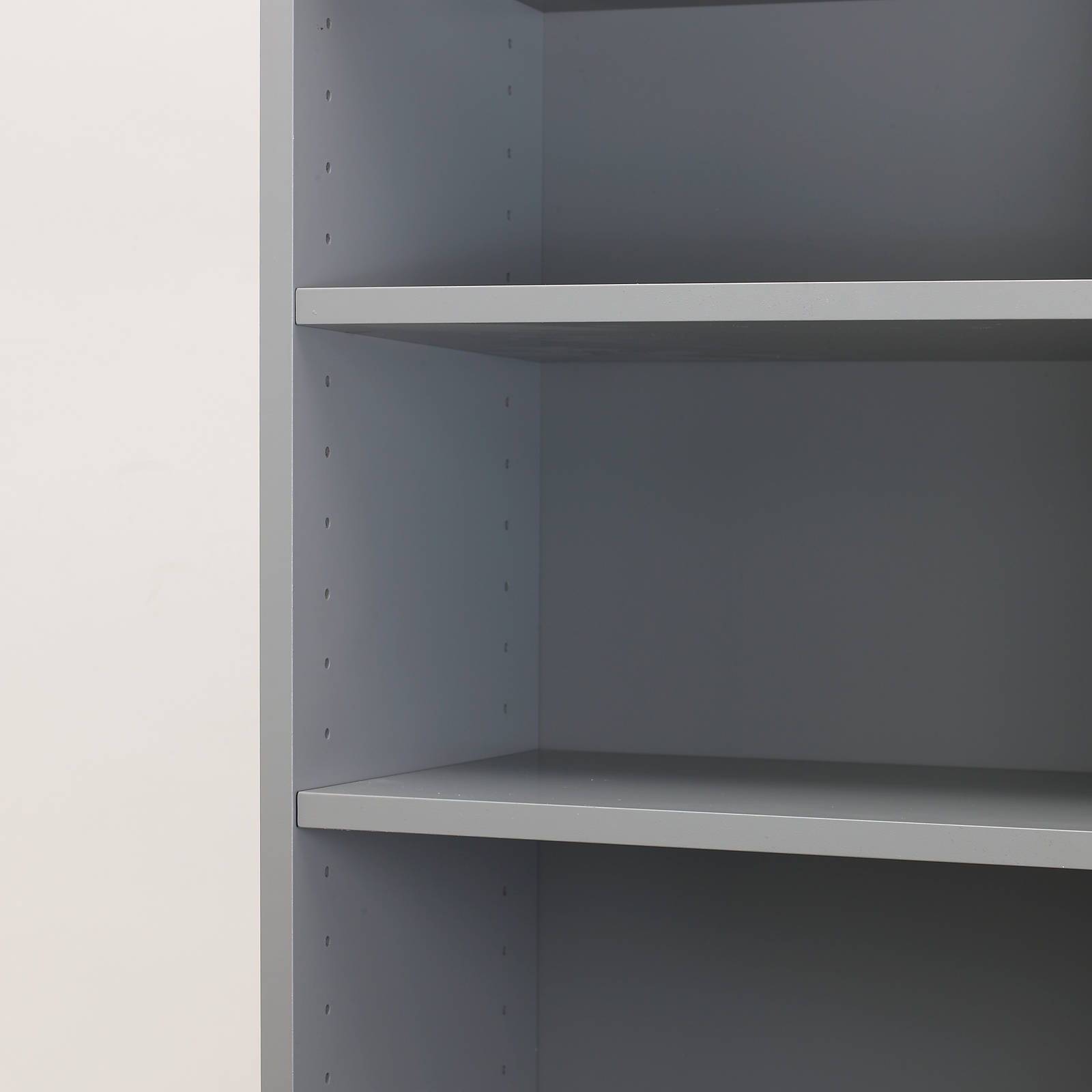 mellomgrå dekorskap norema kjøkken