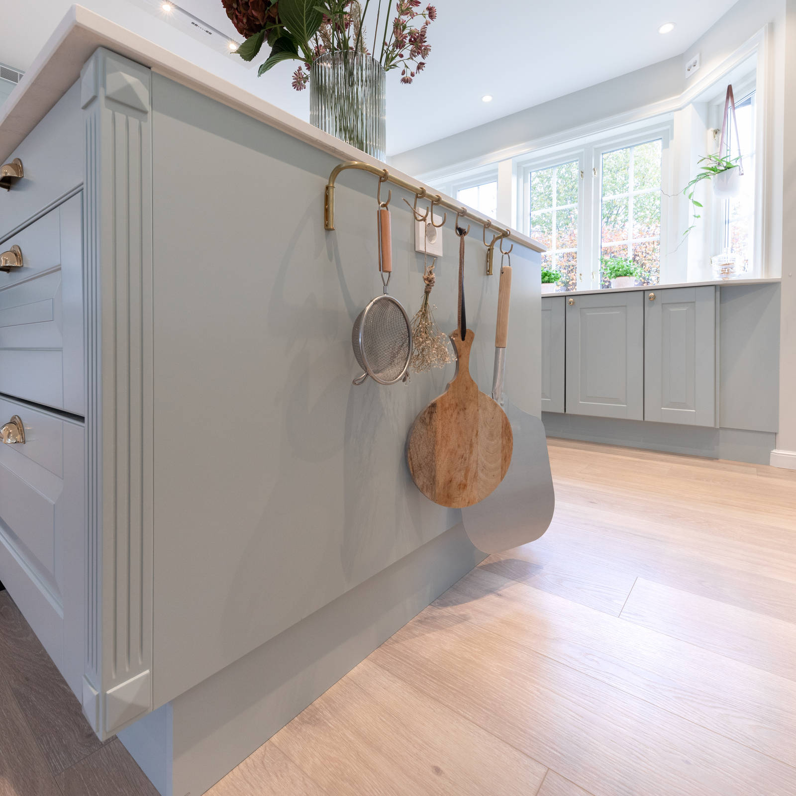 Nydelig Herregaards-kjøkken i fargen S2005-G10Y i privat hjem på Byåsen i Trondheim.