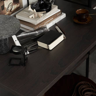 Marbodal Arkitekt plus Bark - Integrerat skrivbord i vägghylla