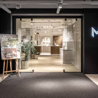 Entré till Marbodals butik och utställning