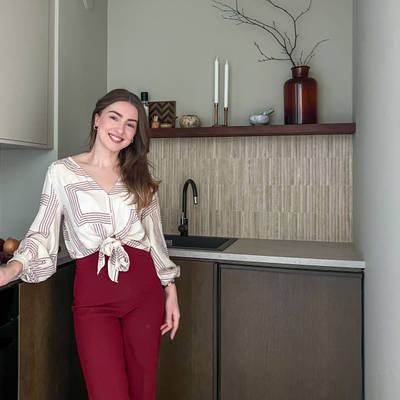 Eli Linea Svalastog i kjøkkenet sin fra Sigdal.