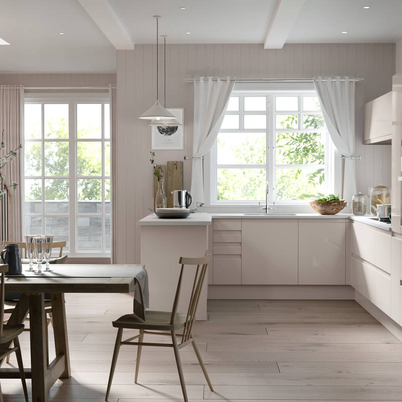 Luna Kitchen from Magnet. An affordable handless look with integrated J Pull doors for a stylish and modern look.