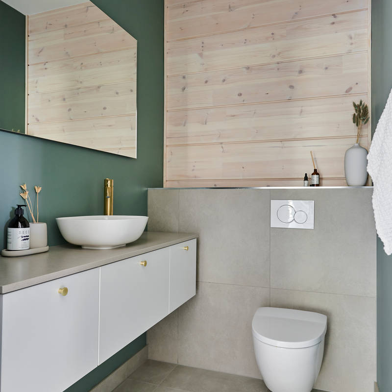 OVI 689 valkoinen laminaattiovi abs-reunalla
VEDIN PRN nuppivedin, harjattu messinki
TASO Royal Reef Suede 20 mm, V-reuna
ALLAS WB4 valumarmoriallas