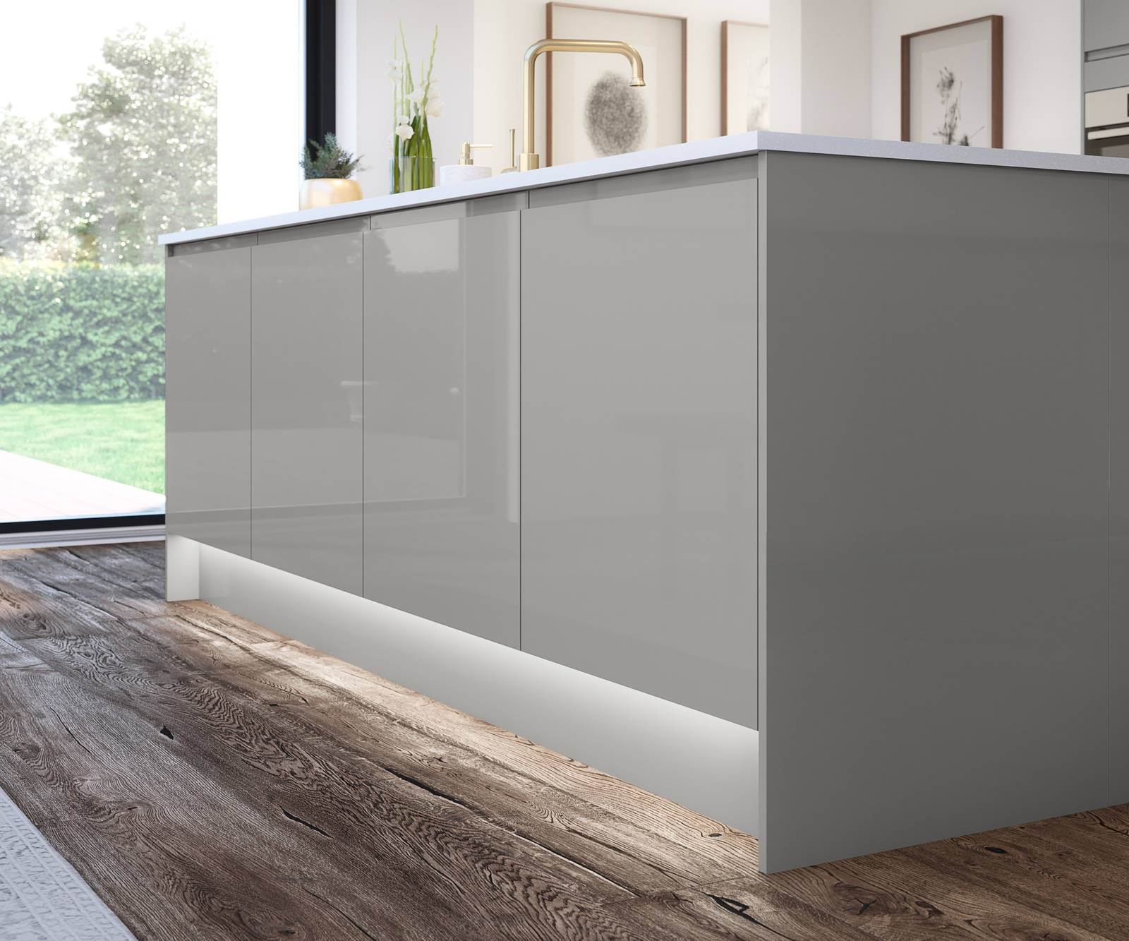 Luna Kitchen from Magnet. An affordable handless look with integrated J Pull doors for a stylish and modern look.