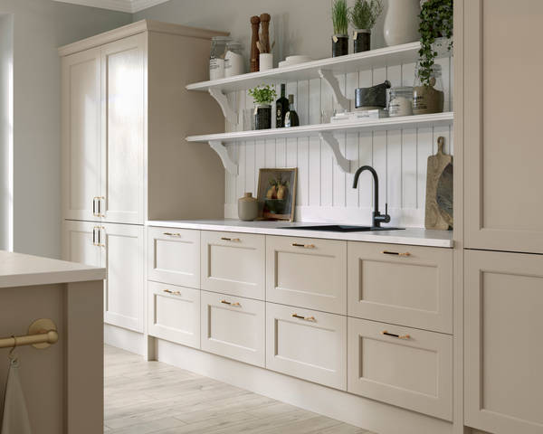 Ludlow kitchen. Our latest Shaker door, with a modern country-style. Available in all 20 Magnet Create colours.