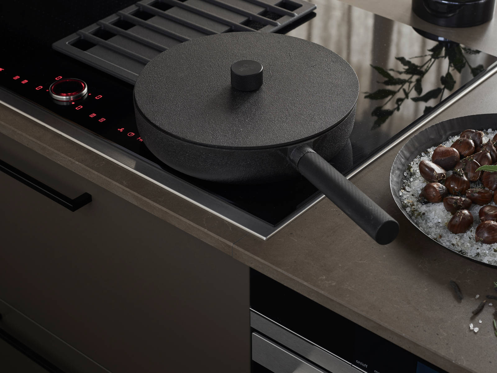 Marbodal - Köksö med induktionshäll med fläkt