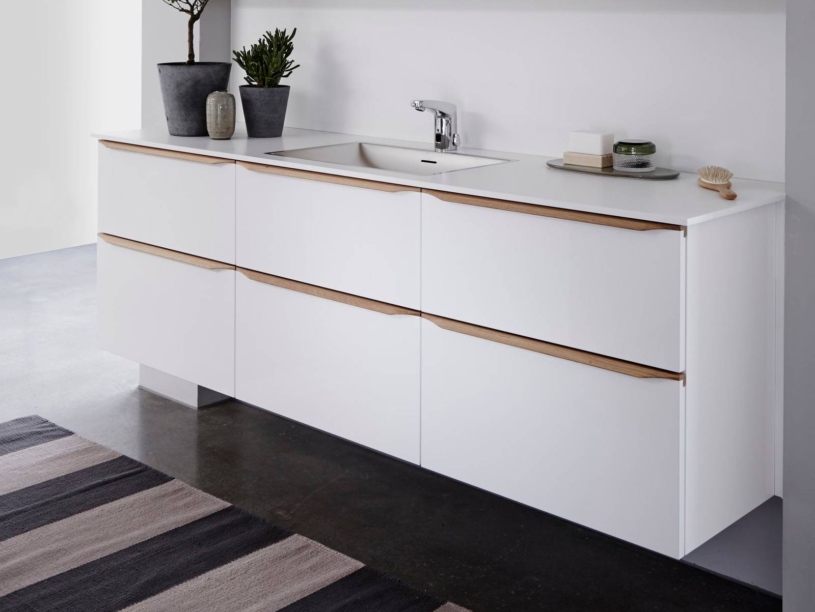 Everline bad hvid trægreb