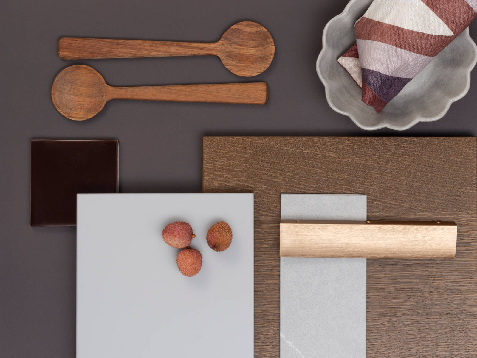 Norema Moodboard Design Akse  areal lys grå