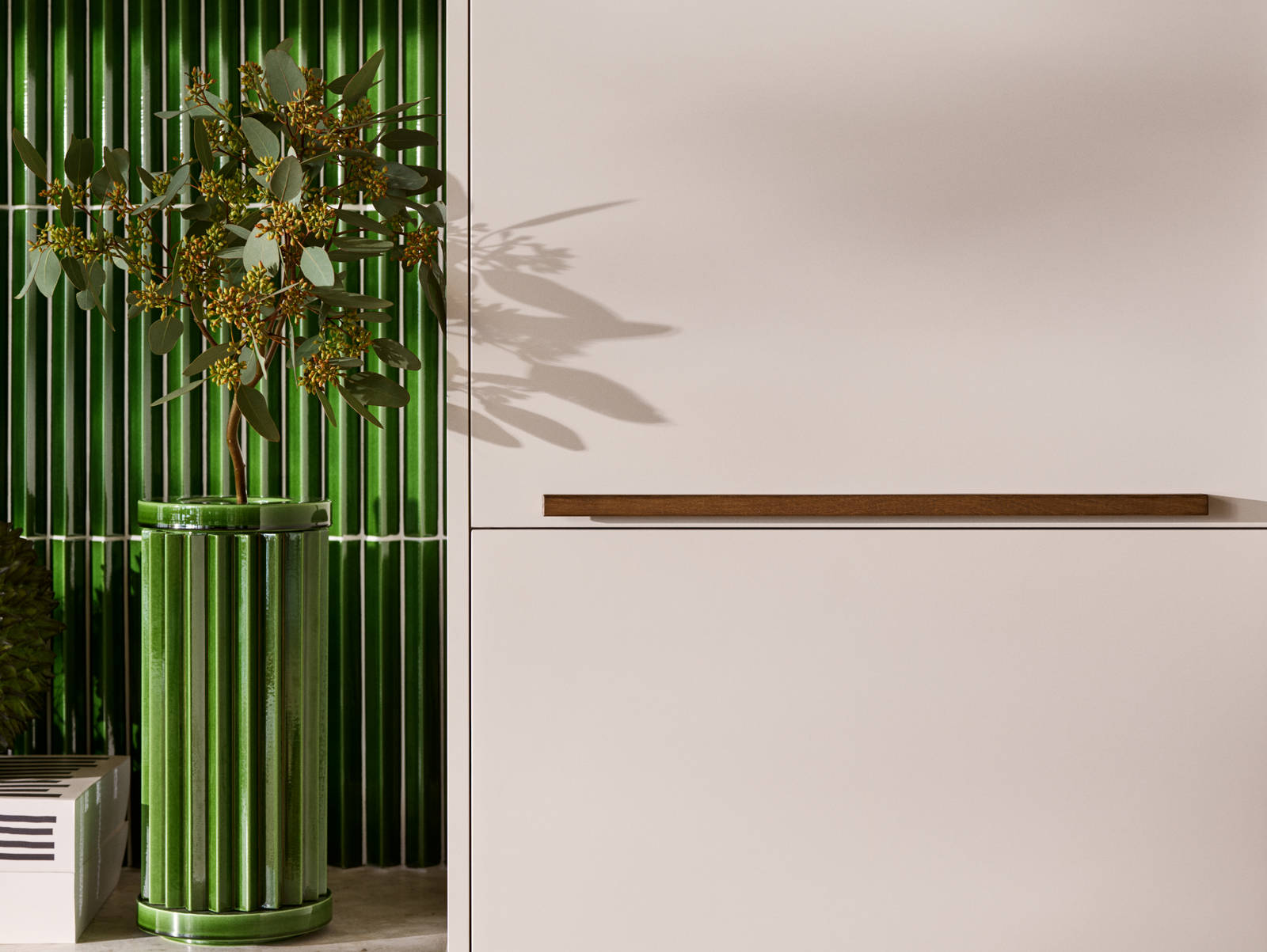 Maalattu sileä ovi Hiekka