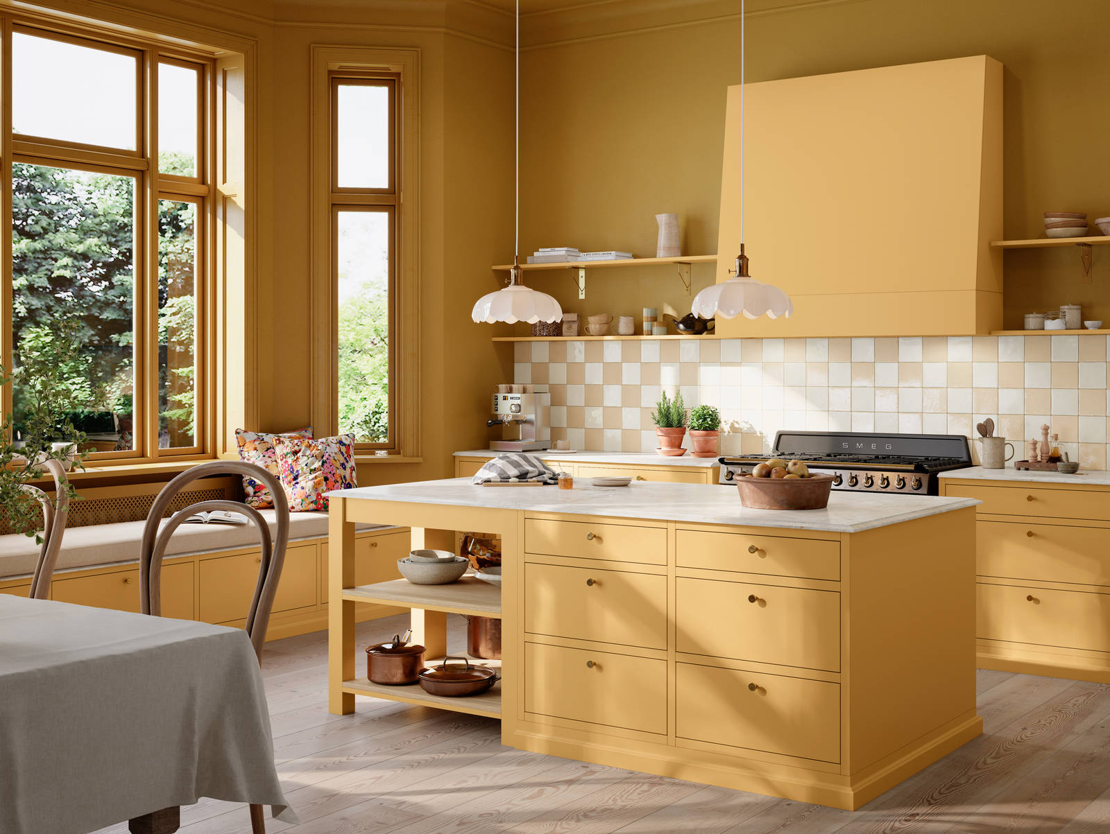 Kjøkken Line Inframe fra Sigdal med kjøkkenøya i farge Dijon S 3040-Y20R med Ventilator Diskret Sense fra Røroshette i samme farge, fliser fra Fagflis og grep Dot ubehandlet messing