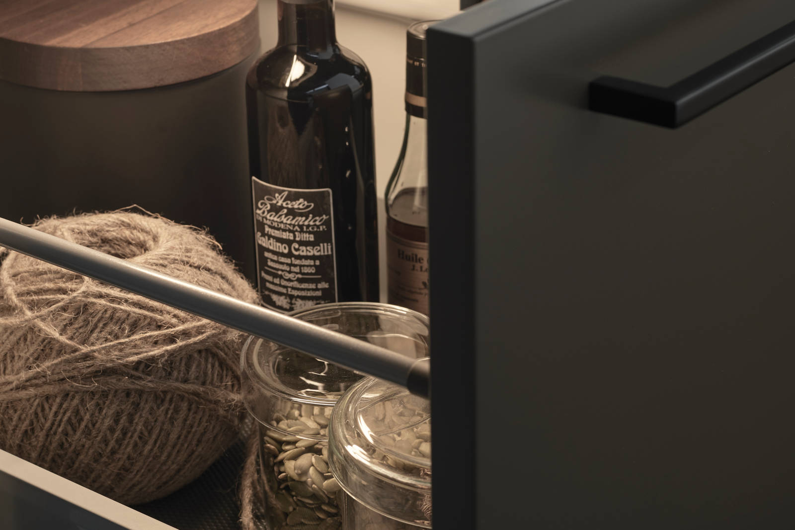 Marbodal - lådbelysning för den översta lådan. Placeras i ovankant. Bygger endast 6mm.