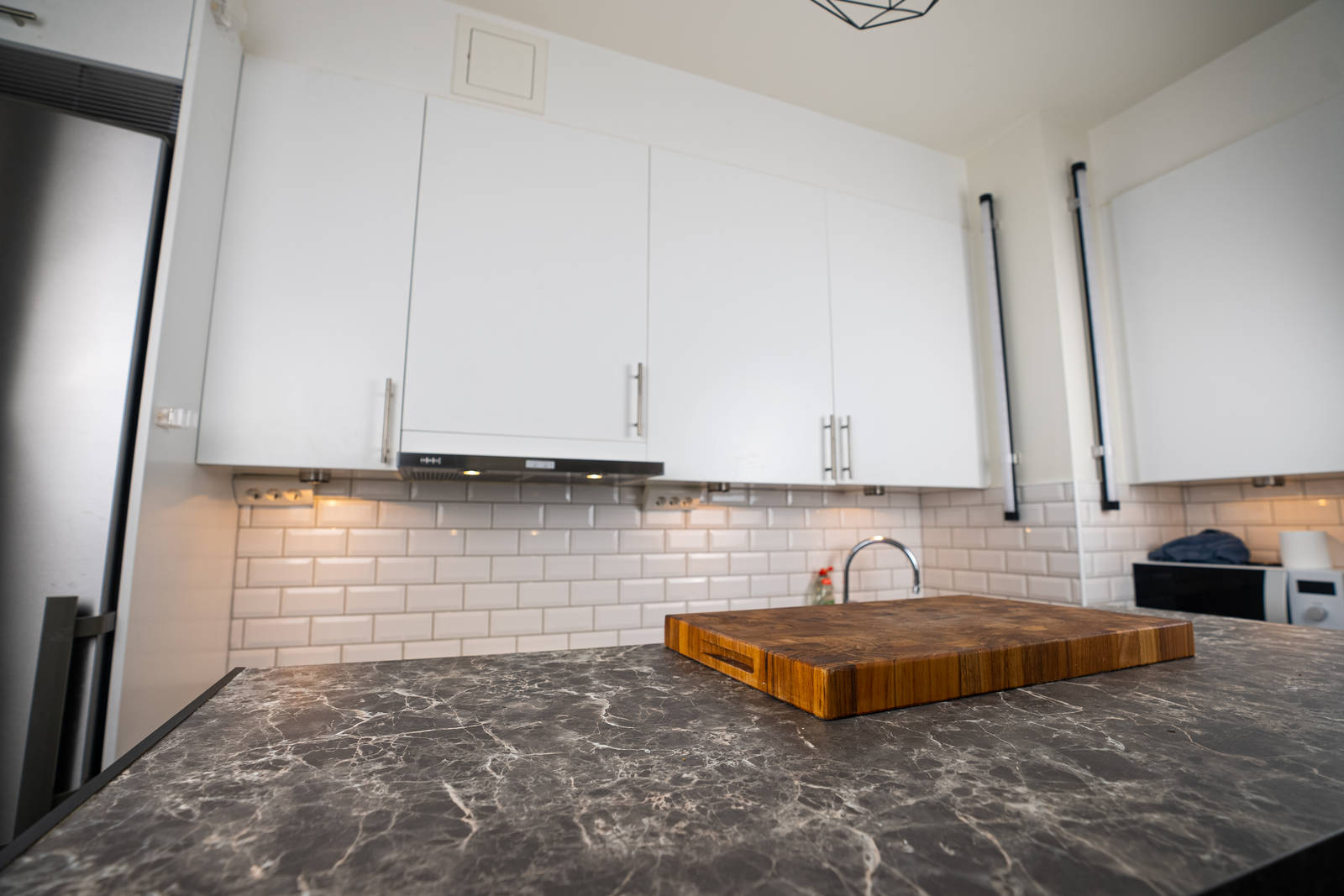 Simon Kafi bor i en hyresrätt, därför var en total köksrenovering inte aktuell.