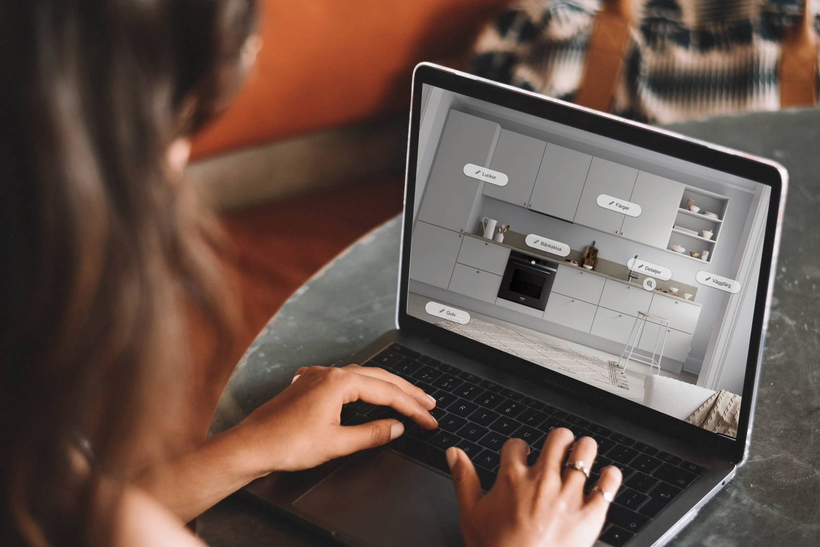 Laptop med designverktyget öppet